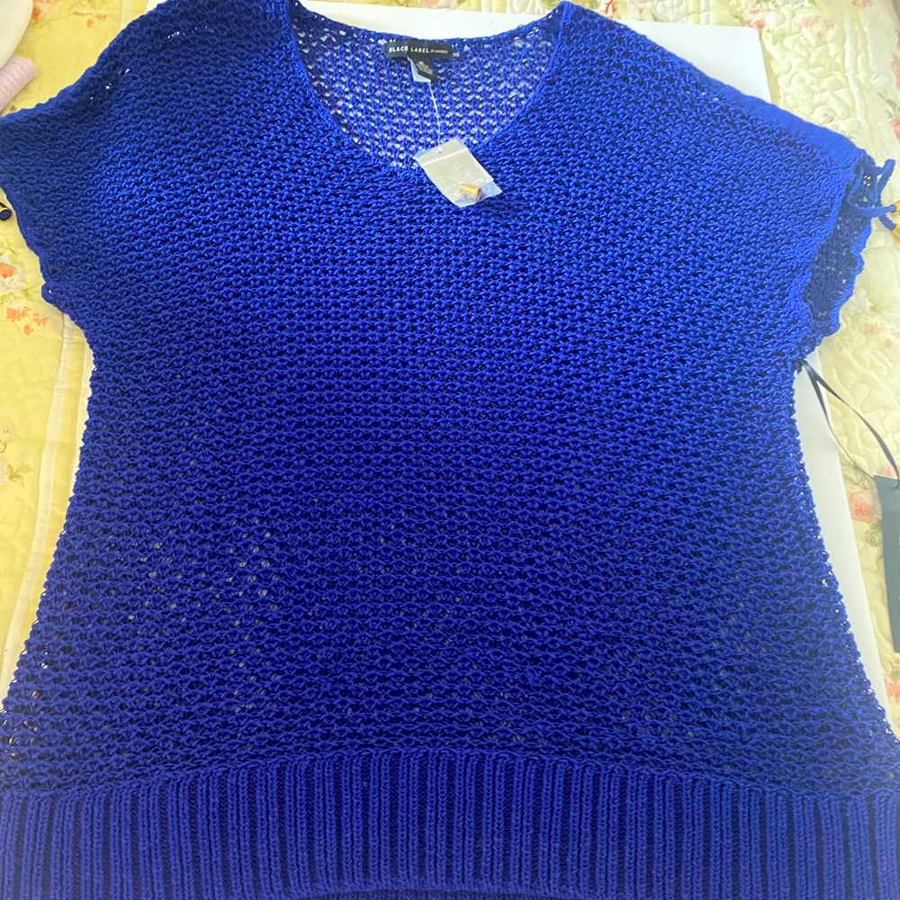 Chico’s NWT Sweater Size 2
